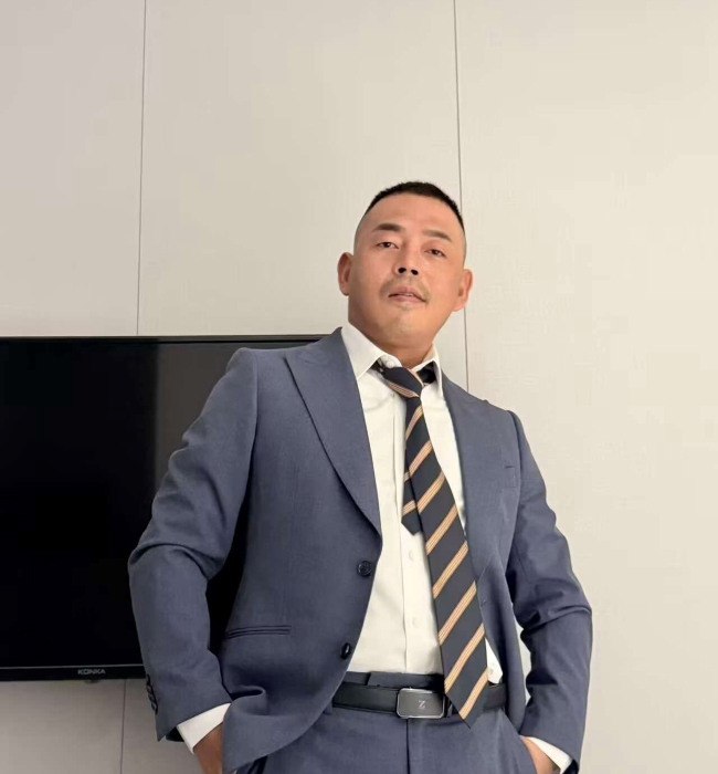 ɽ����װү��spa