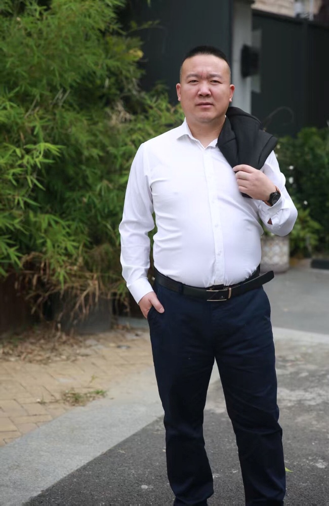 ����׳��